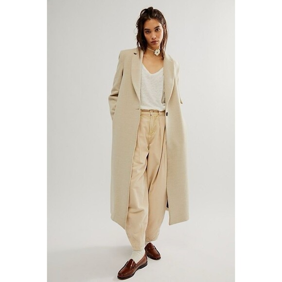 Free People We Are Free All We Need Tee XS NWT Oversized Linen Cotton V Neck - Picture 4 of 11